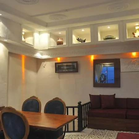 2br Cozy With Amazing Sea View! Istanbul